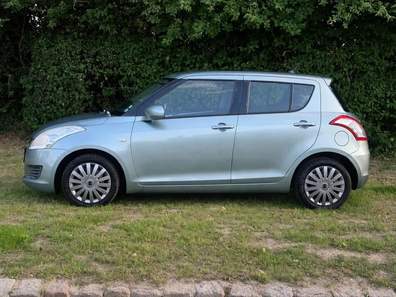 Billede 2 - Suzuki Swift 1.2 Benzin Automatgear – 2012