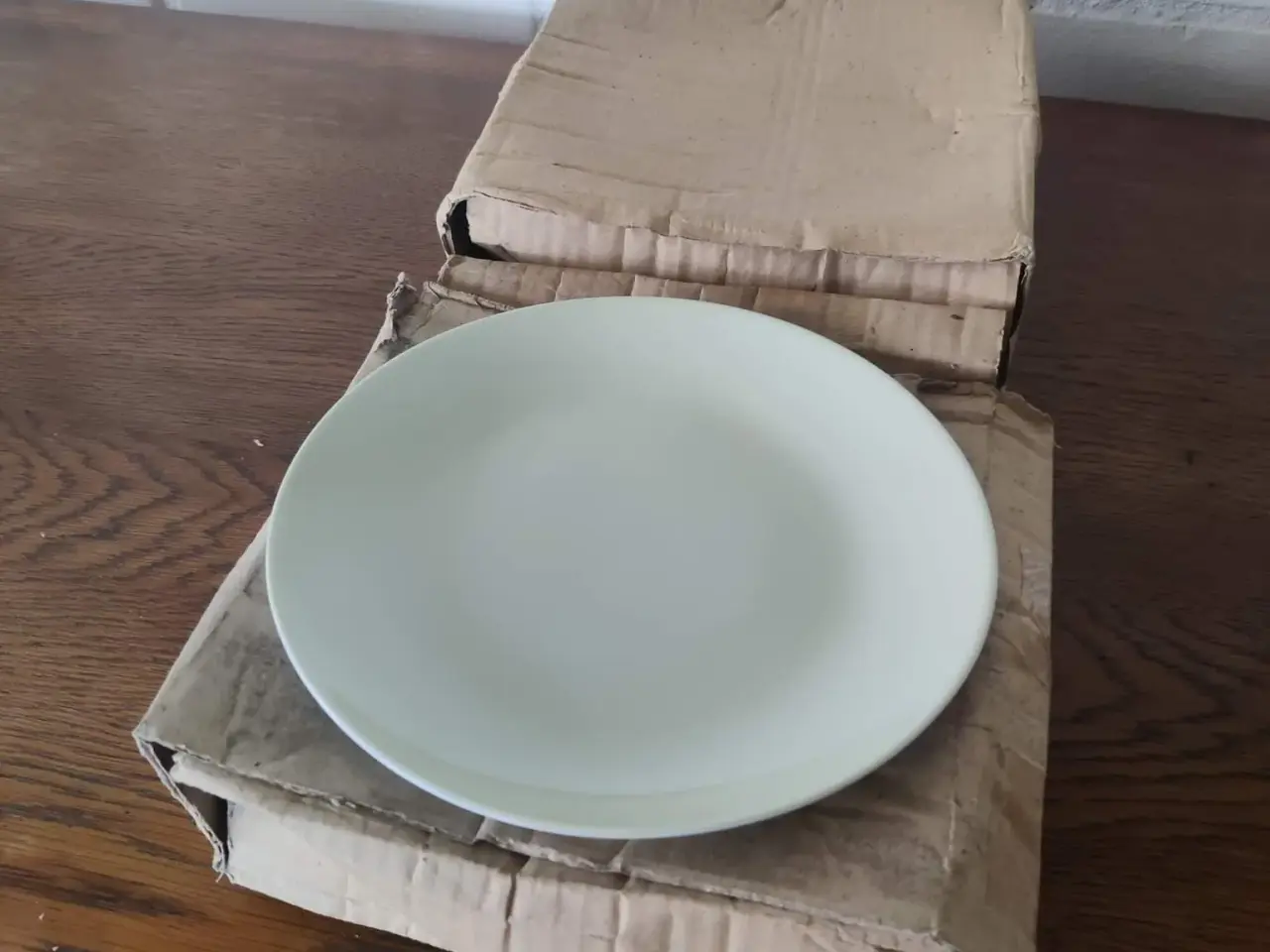 Billede 2 - 12 stk frokost tallerkner - ubrugt