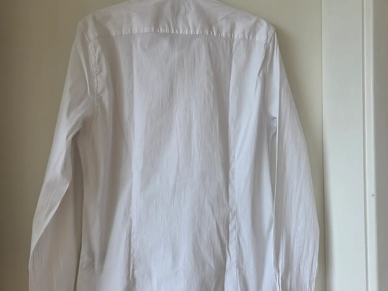 Billede 2 - Hvid skjorte, slim fit, M, herre/dreng, H&M