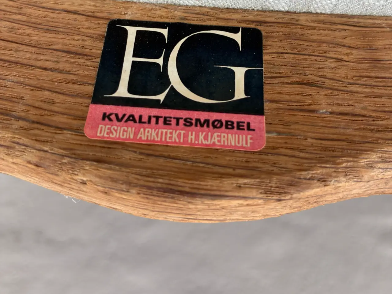 Billede 6 - Smukke Henning Kjærnulf stole i eg – klassisk dans