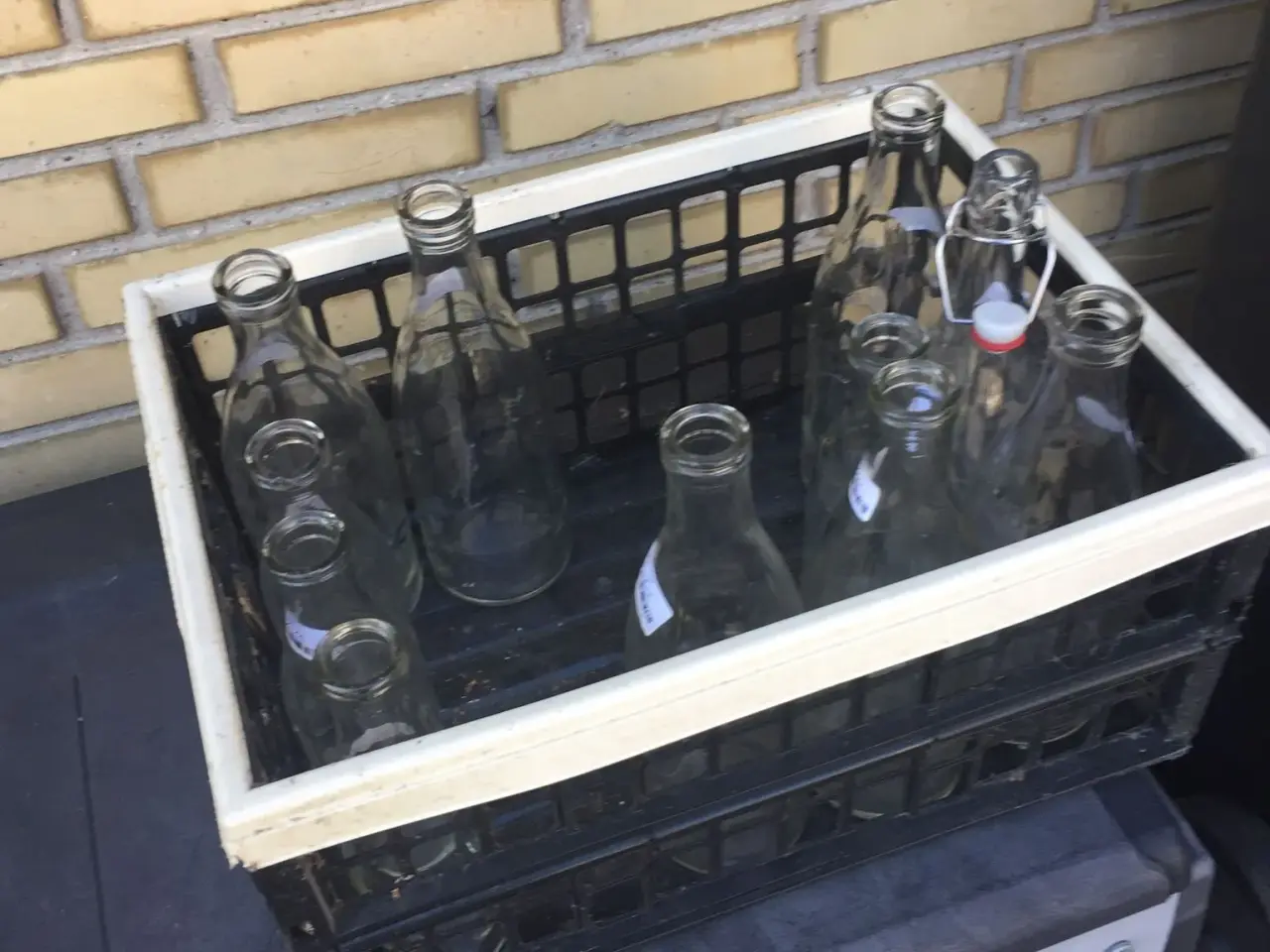Billede 1 - Klare mælkeflasker
