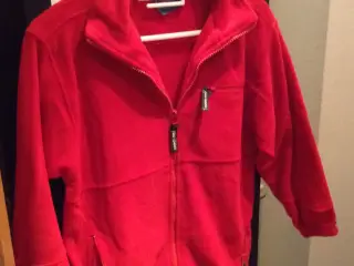 Rød Fleece, Outdoor