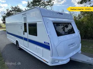 2026 - Polar Blueline 620 BQD Luksus Polar vintervogn med en dejlig fritstående dobbeltseng fra Hinshøj Caravan