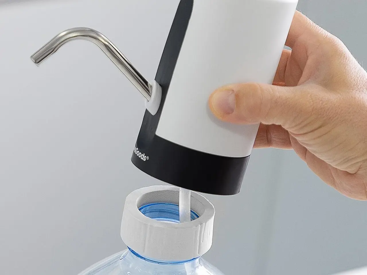Billede 3 - Automatisk genopfyldelig vanddispenser - hvid/sort