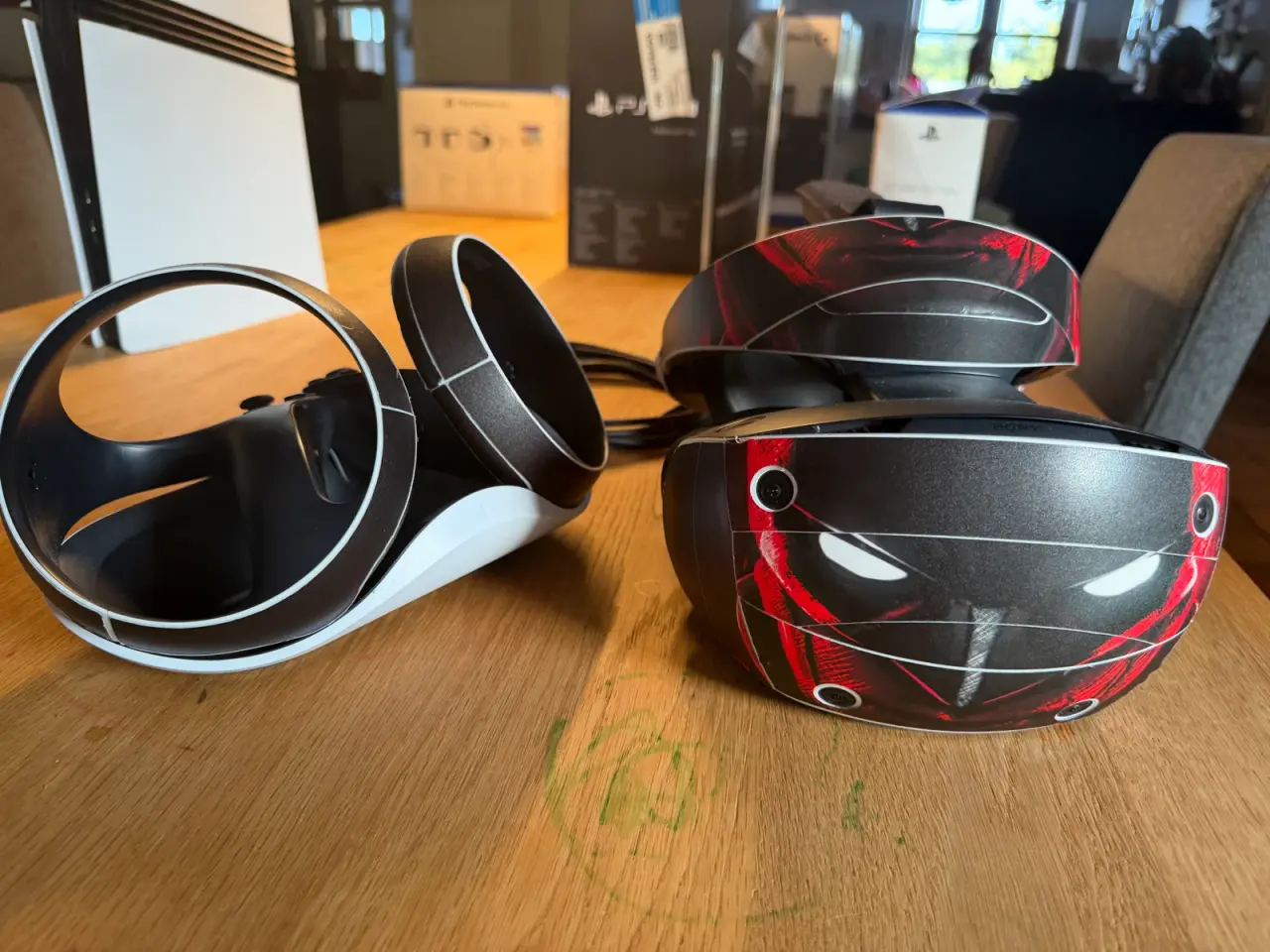 Billede 2 - PS VR2 pakke med ladestation og opgraderet rem
