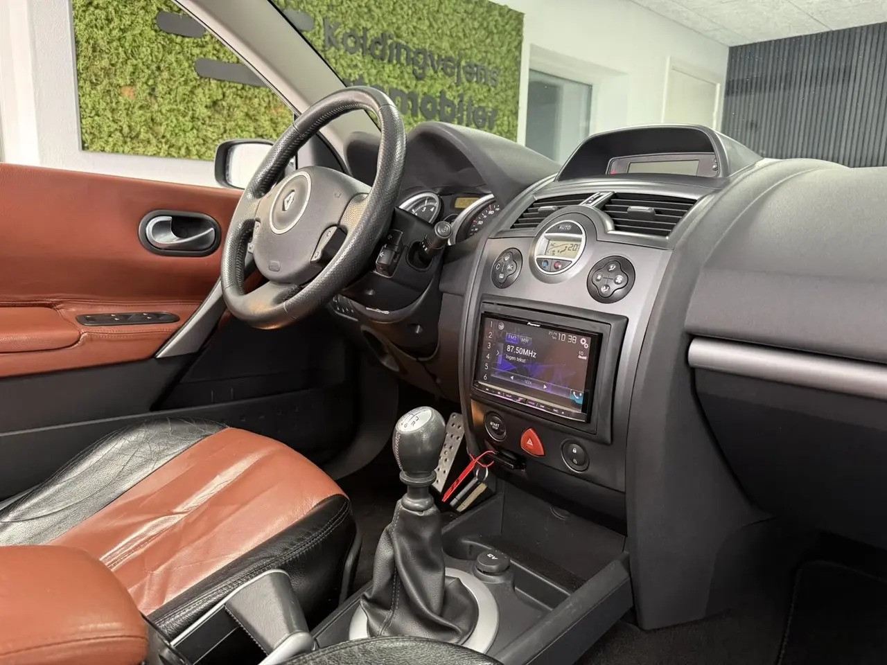 Billede 9 - Renault Mégane 2,0 16V Dynamique 140HK Cabr. 6g