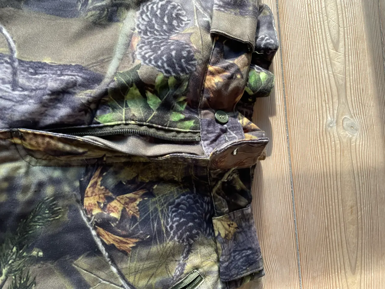 Billede 4 - Camouflage jagtbukser str L sælges