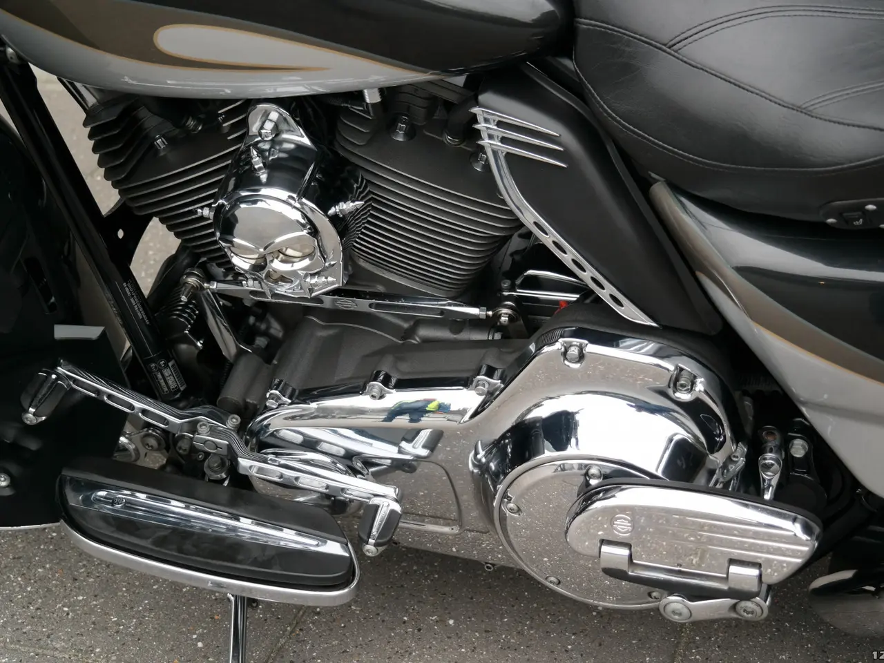 Billede 24 - Harley-Davidson FLHTCUSE CVO Electra Glide Ultra Classic MC-SYD BYTTER GERNE
