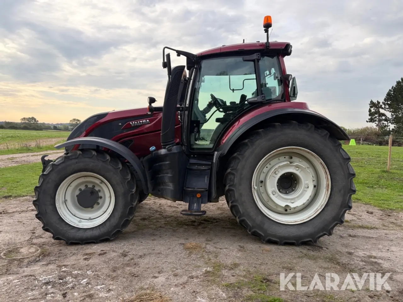 Billede 6 - Traktor Valtra T214