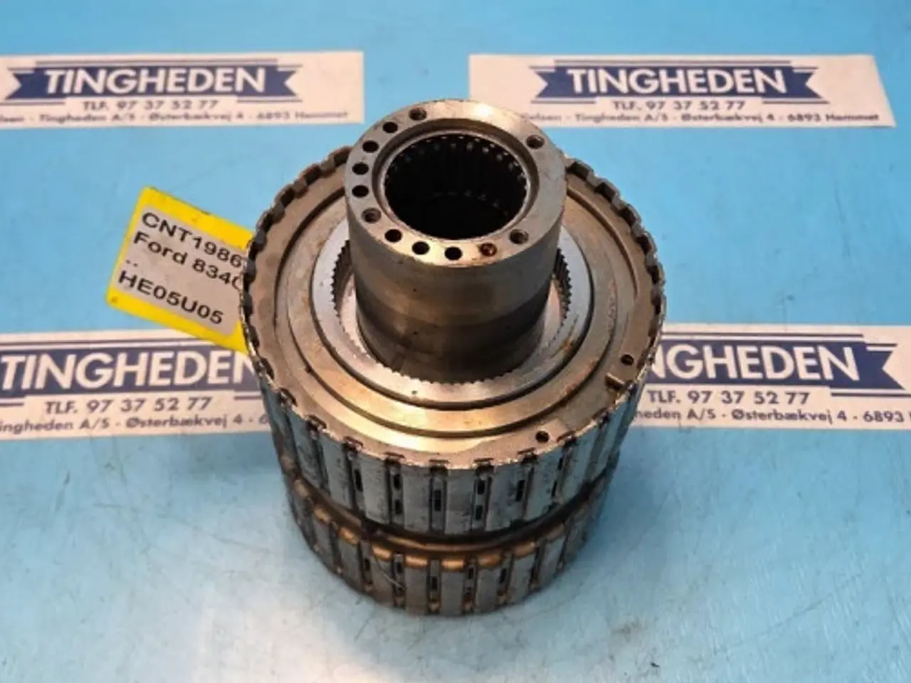 Billede 15 - Ford 8340 Koblinghus 82016096