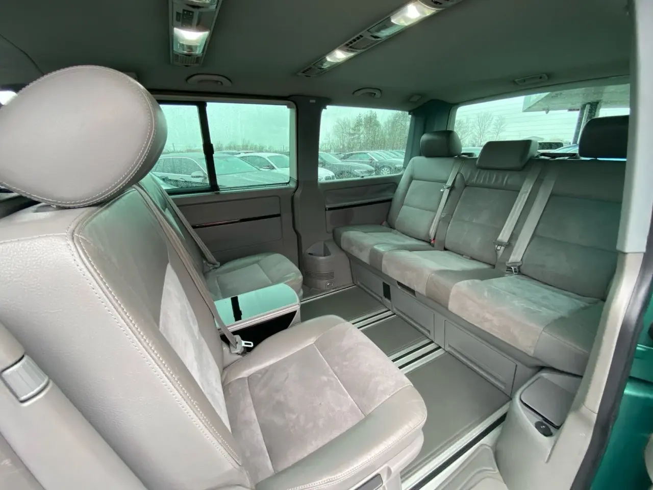 Billede 10 - VW Multivan 2,5 TDI Comfortline 174HK Aut.