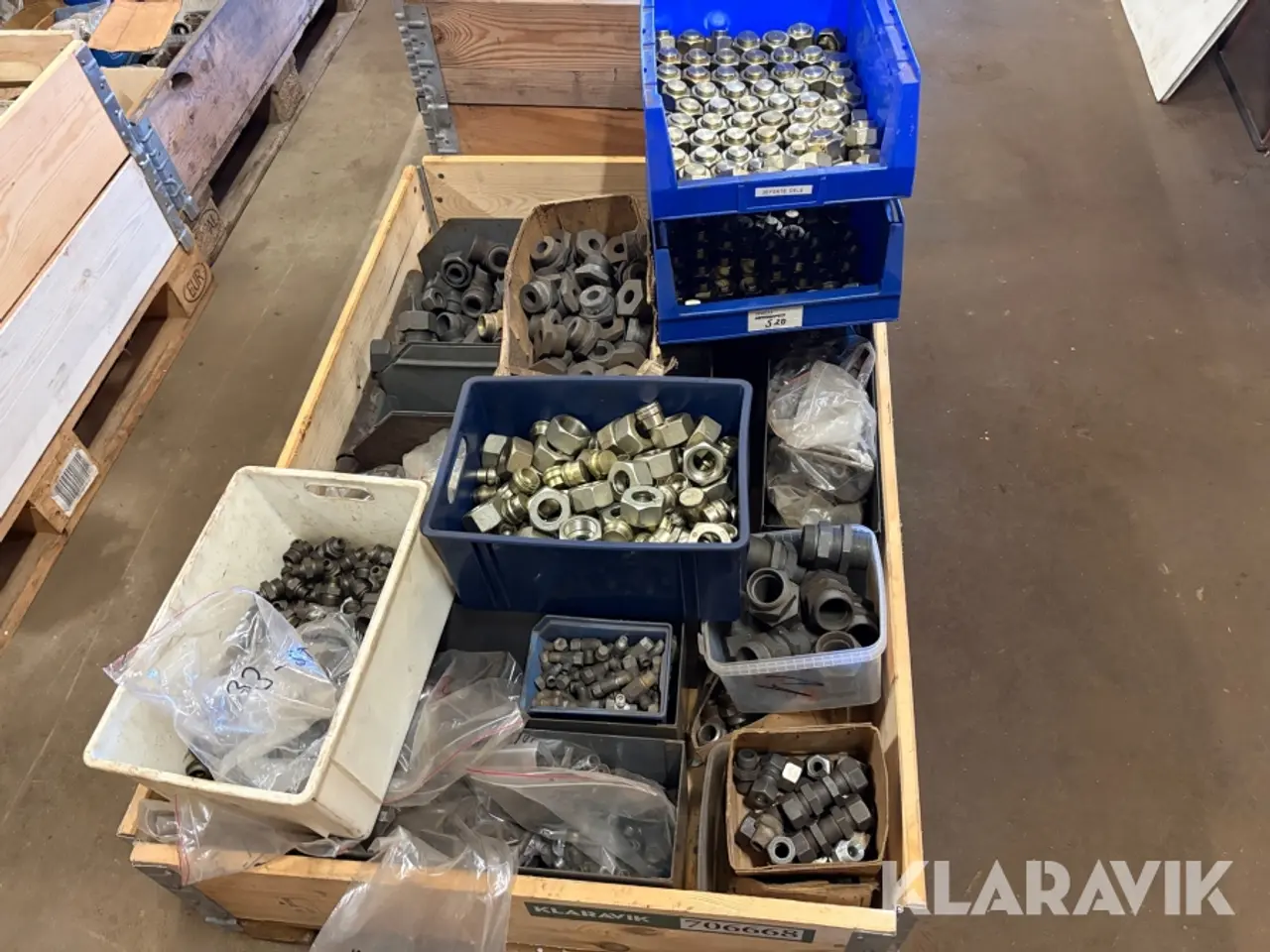 Billede 3 - Lot - fittings og propper til hydraulikslanger - 1 palle