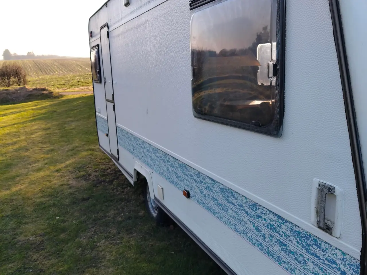 Billede 6 - Campingvogn med mover og enkelt senge
