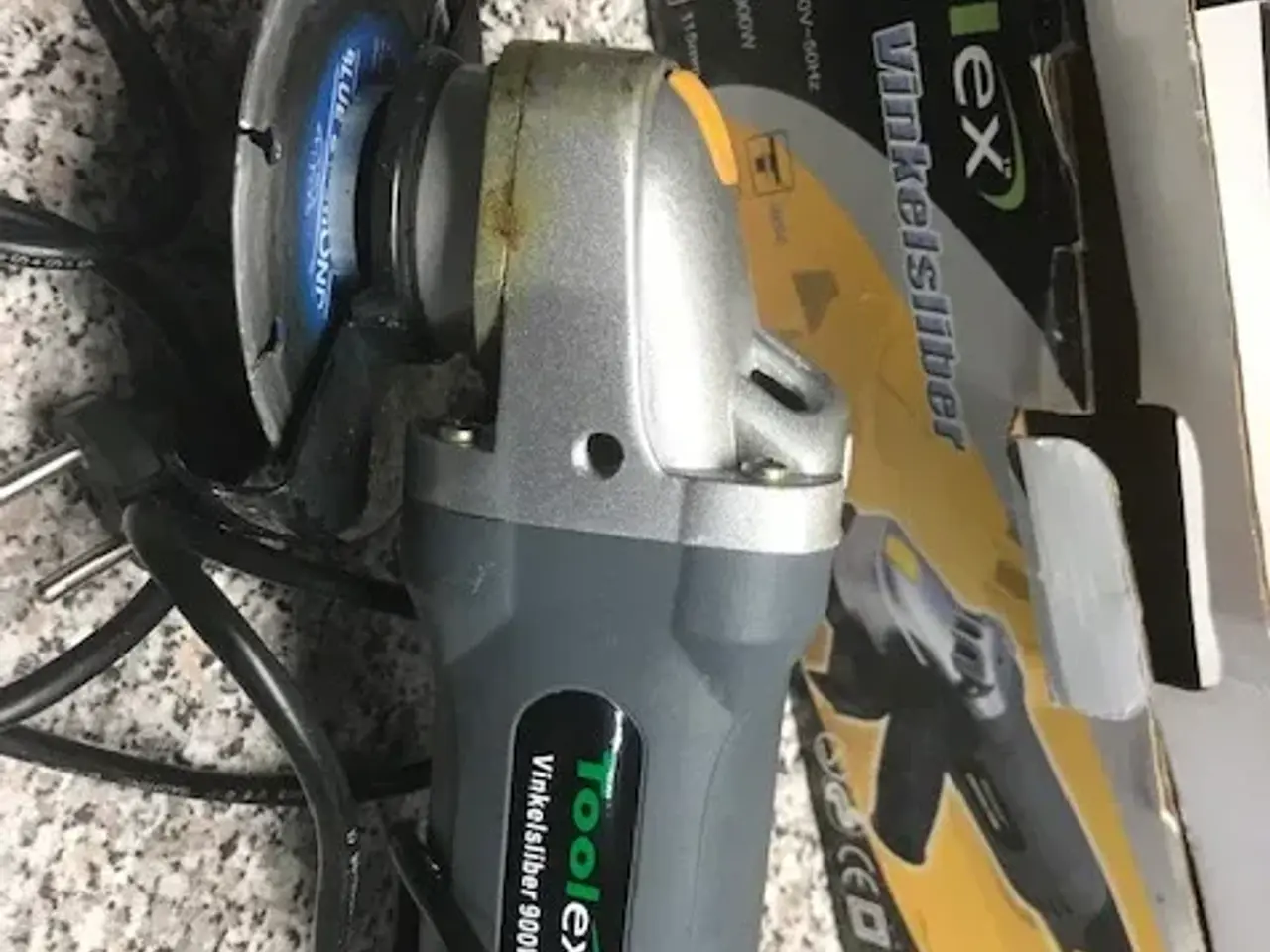 Billede 2 - Vinkelsliber 900 w som ny