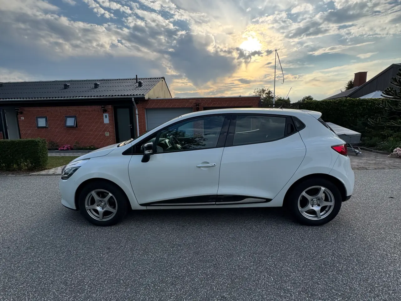 Billede 3 - Renault Clio IV 1,5 dCi 75 Authentique