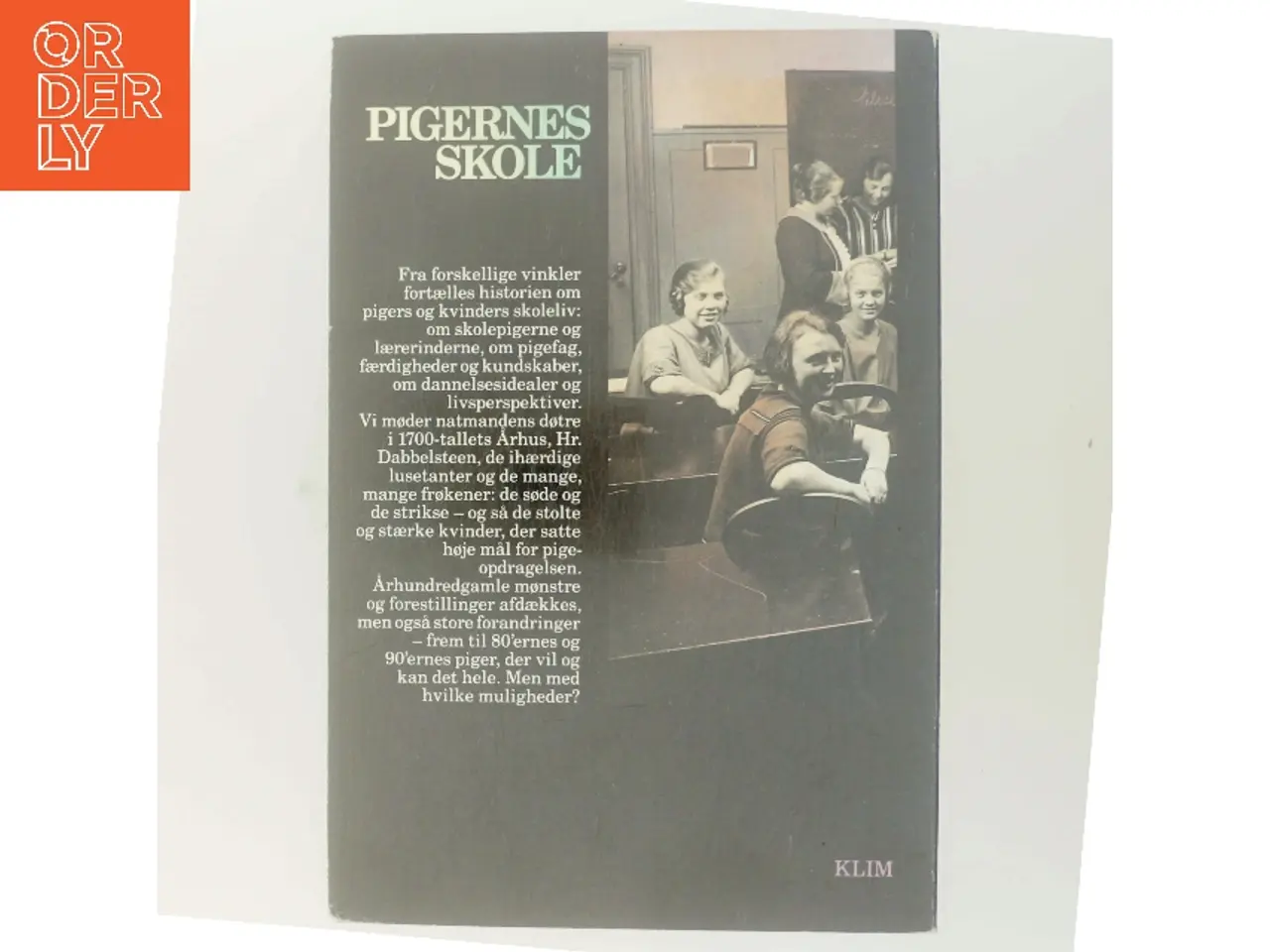 Billede 3 - Pigernes skole (Bog)