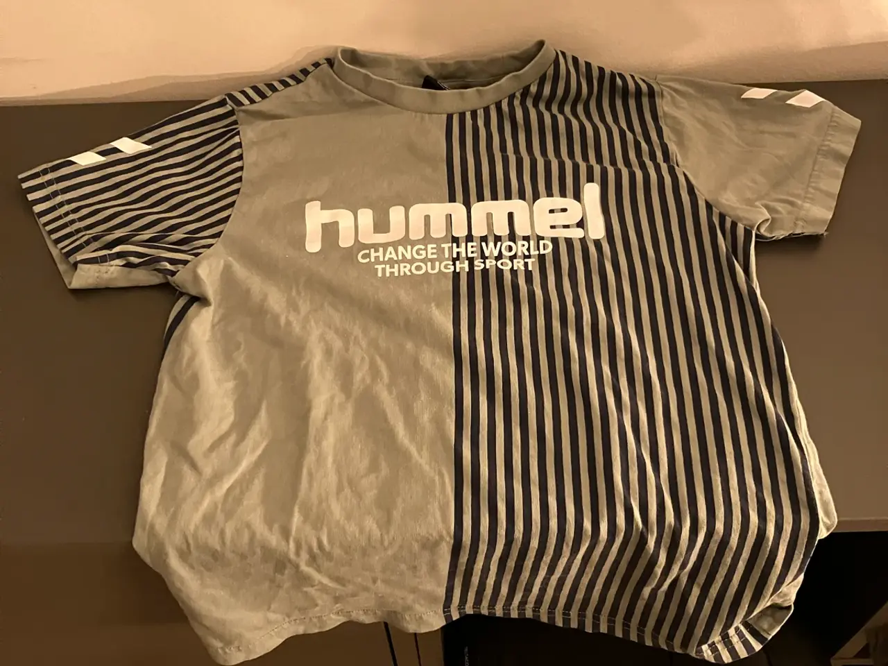 Billede 1 - Hummel bluse 