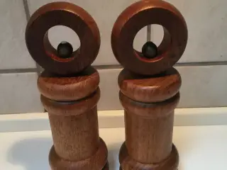 Salt og peber sær i teak
