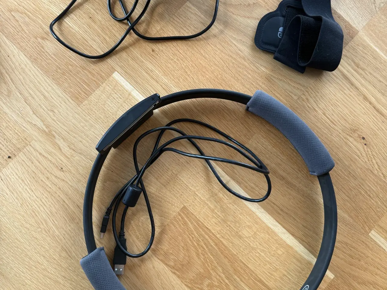 Billede 5 - Nintendo Switch V2 inkl 6 spil, udstyr og ringfit