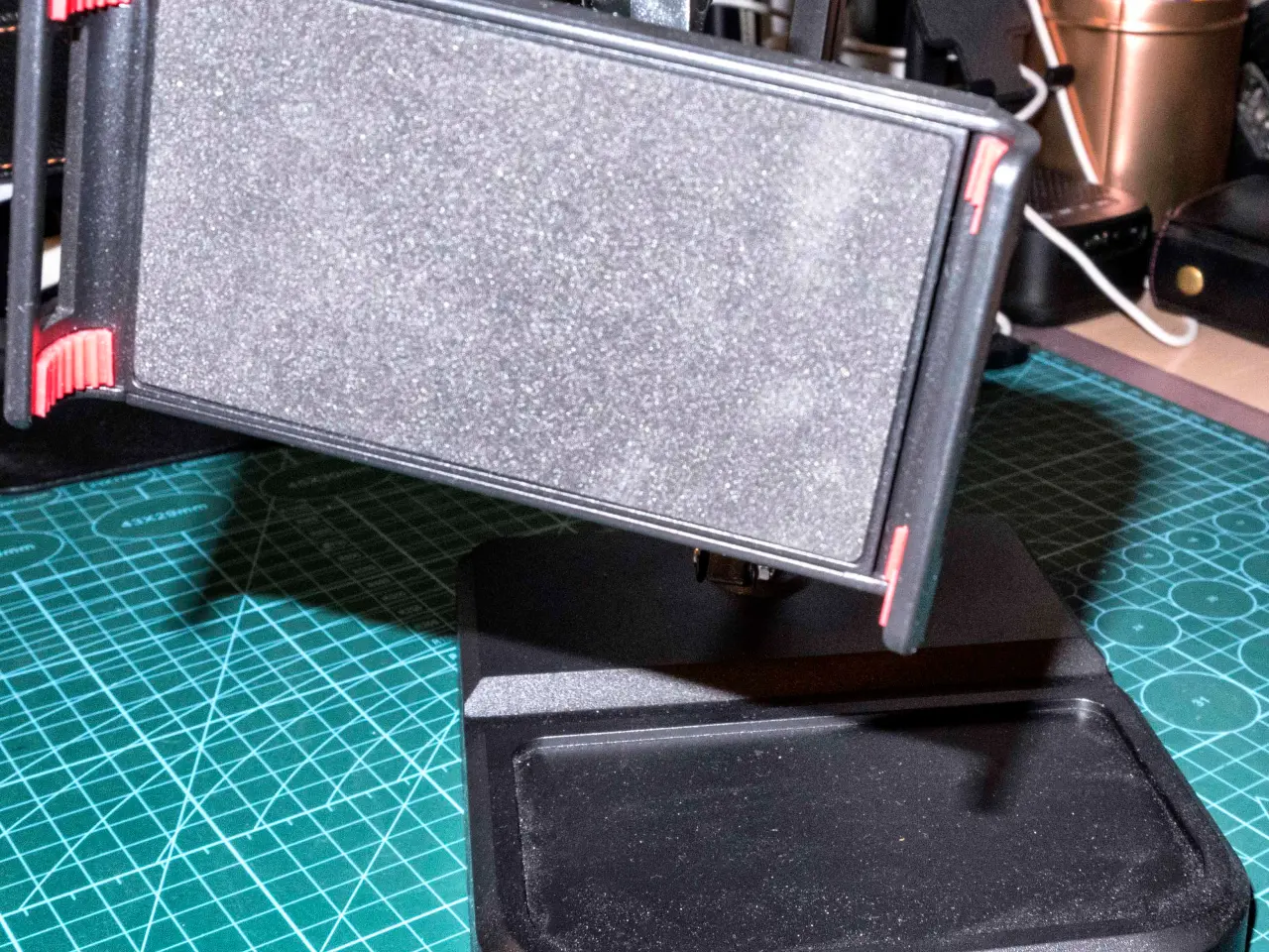 Billede 3 - Tablet/telefon-holder med justerbar arm.