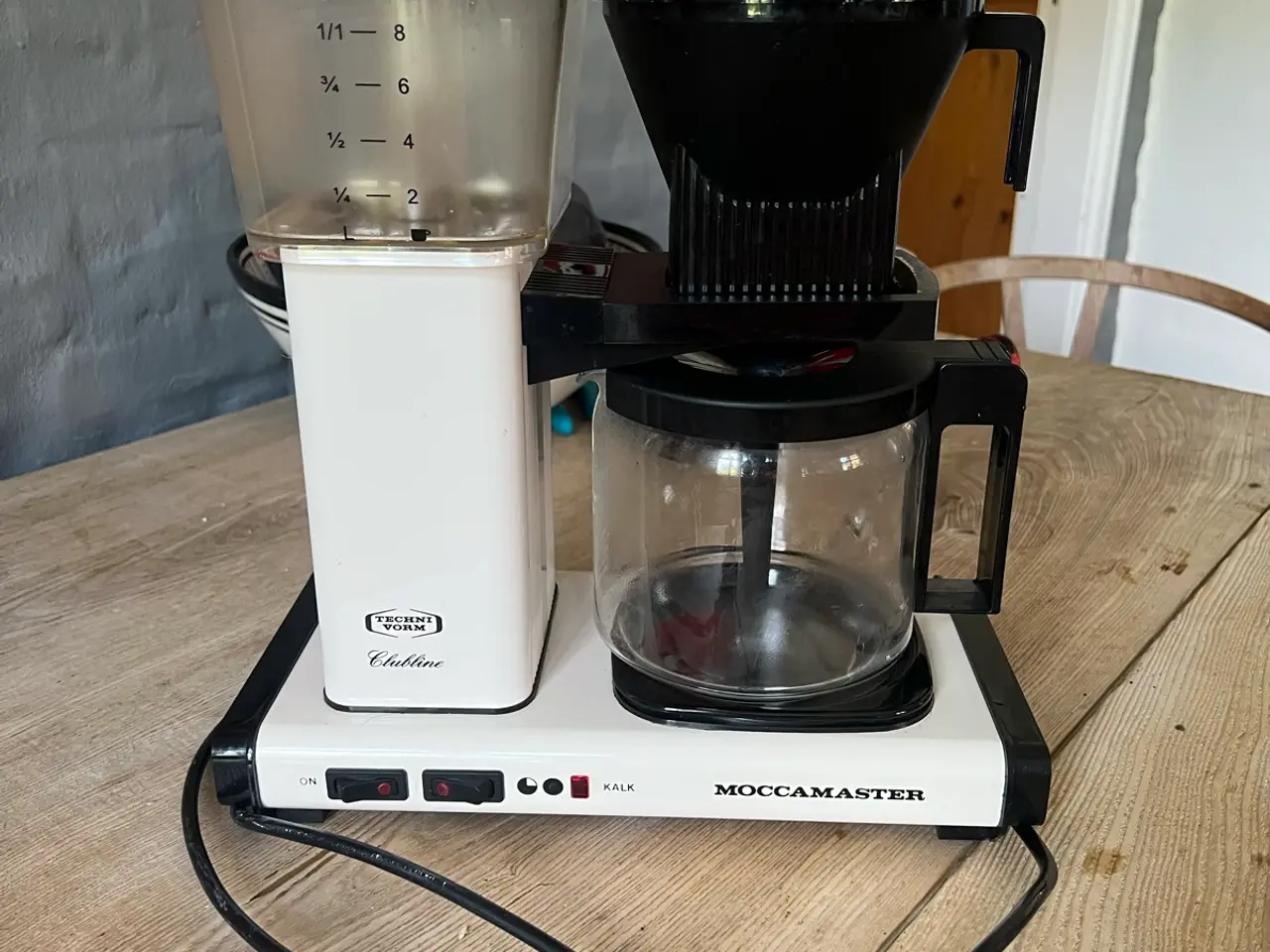 Billede 1 - Hvid mokkamaster, dobbelt switch knap.