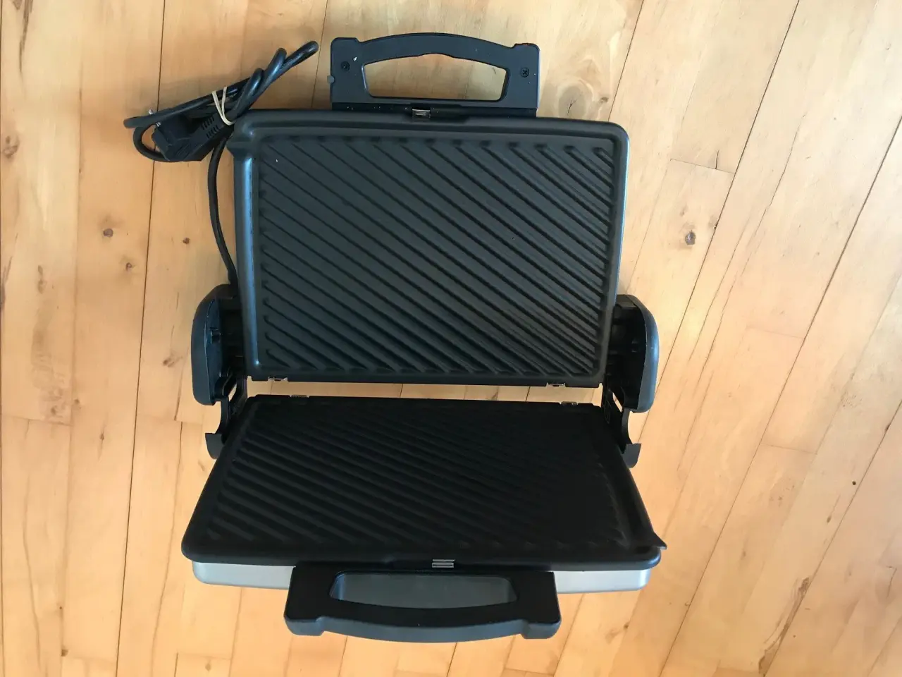 Billede 3 - Kontaktgrill  Severin KG 2389
