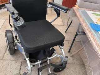 Foldbar Eloflex F elkørestol sælges