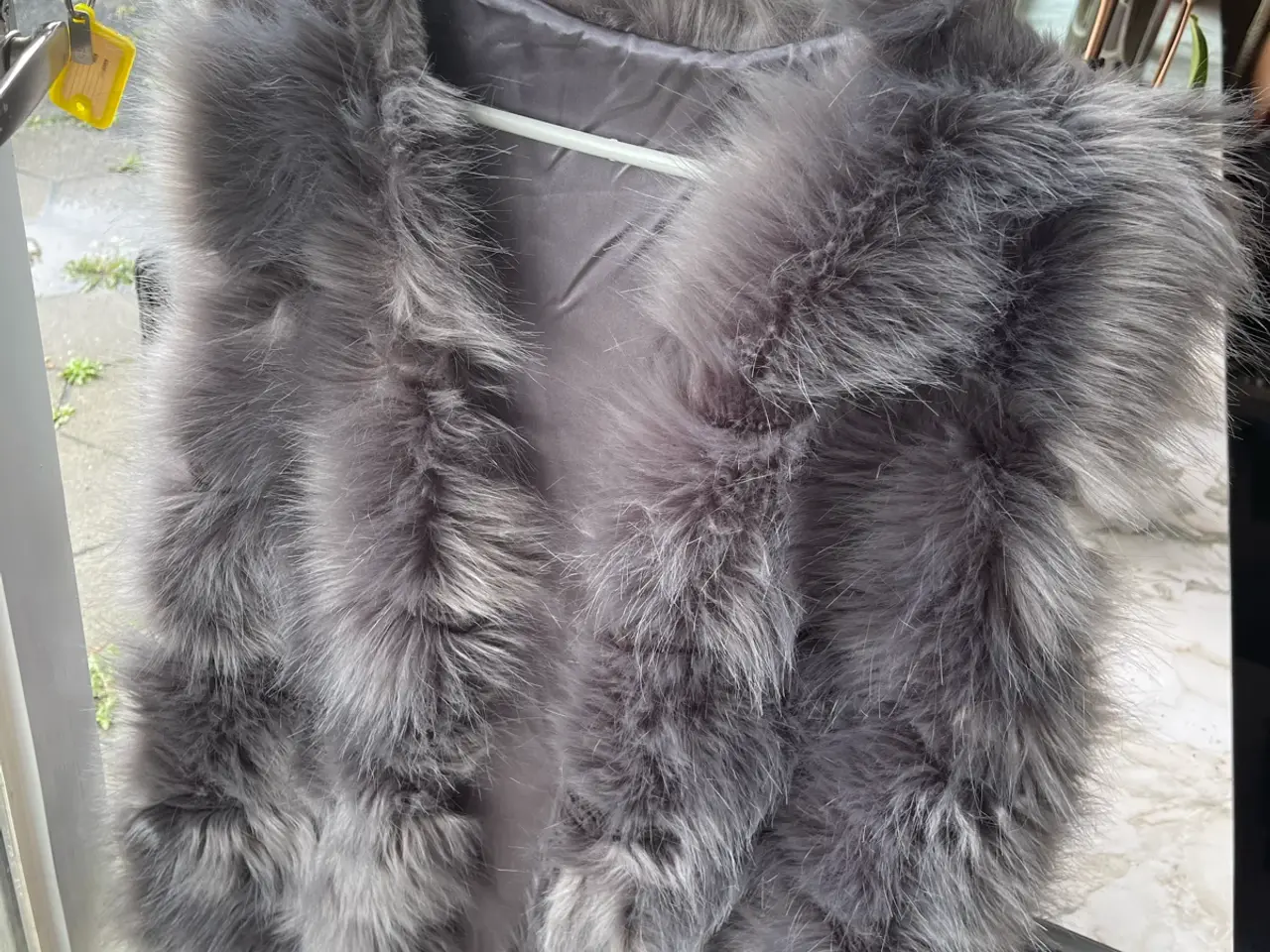 Billede 2 - Pels vest grå
