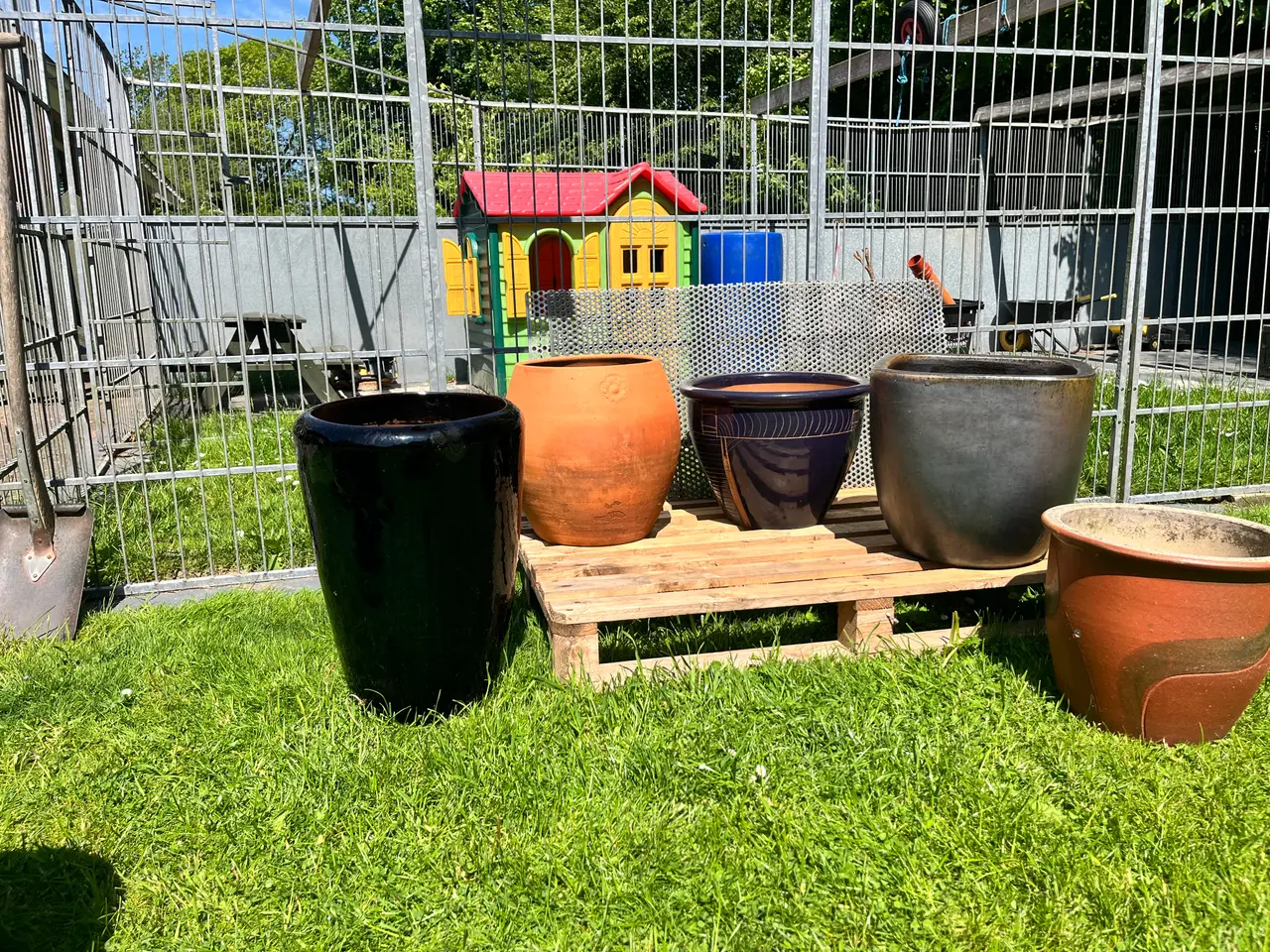 Billede 8 - Store have krukker 