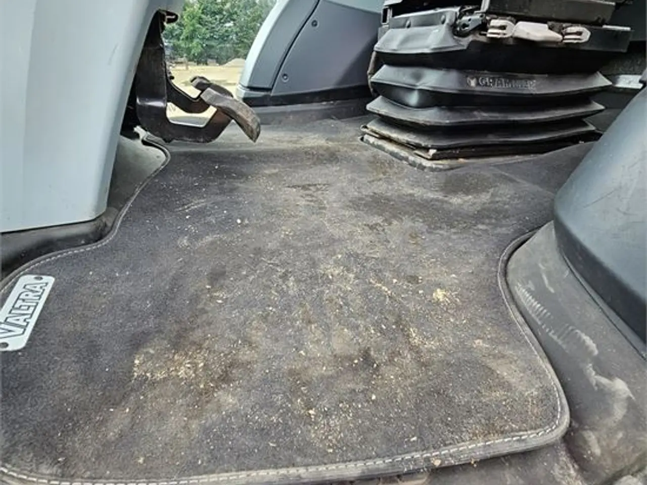 Billede 18 - Valtra N175 Direct Sigma Power - 201 HK - Hauer SGS-2 -  Euro Hitch 2000  - frontlæsser /front loader