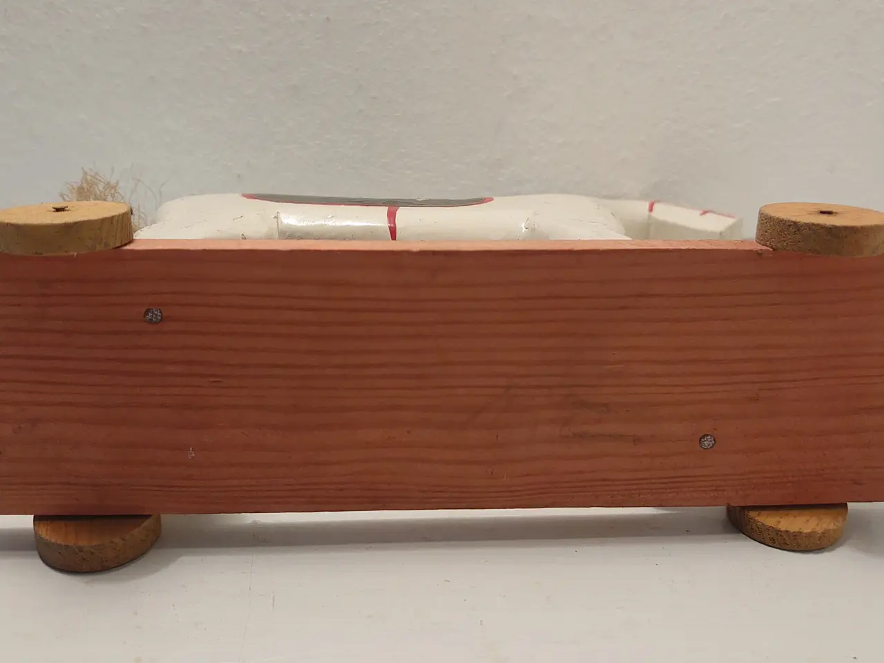 Billede 5 - Fængselslegetøj: Stor træhest L 21,5cm, H 22,5cm.