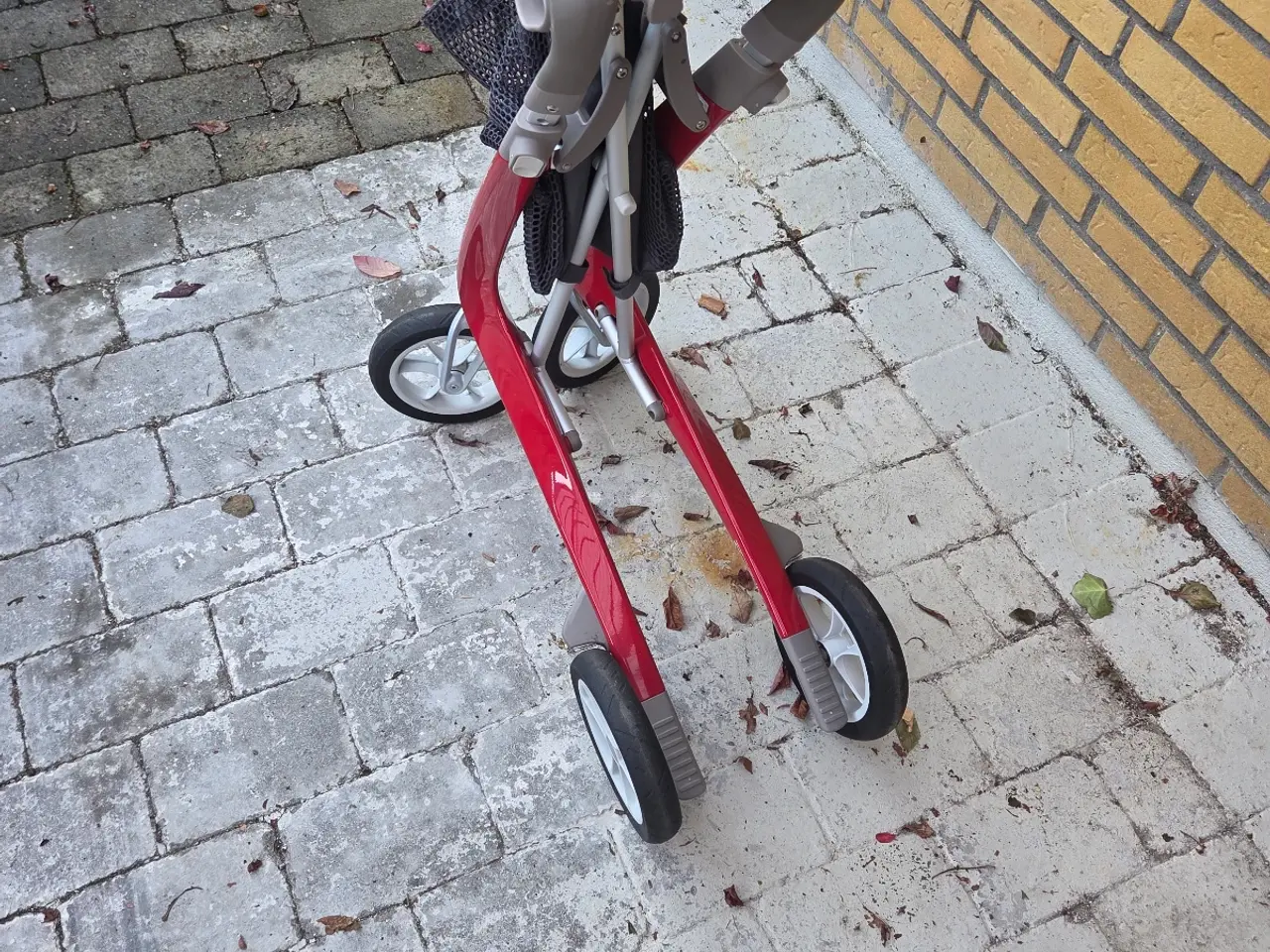 Billede 5 - ByACRE carbon Ultralight letvægt rollator 