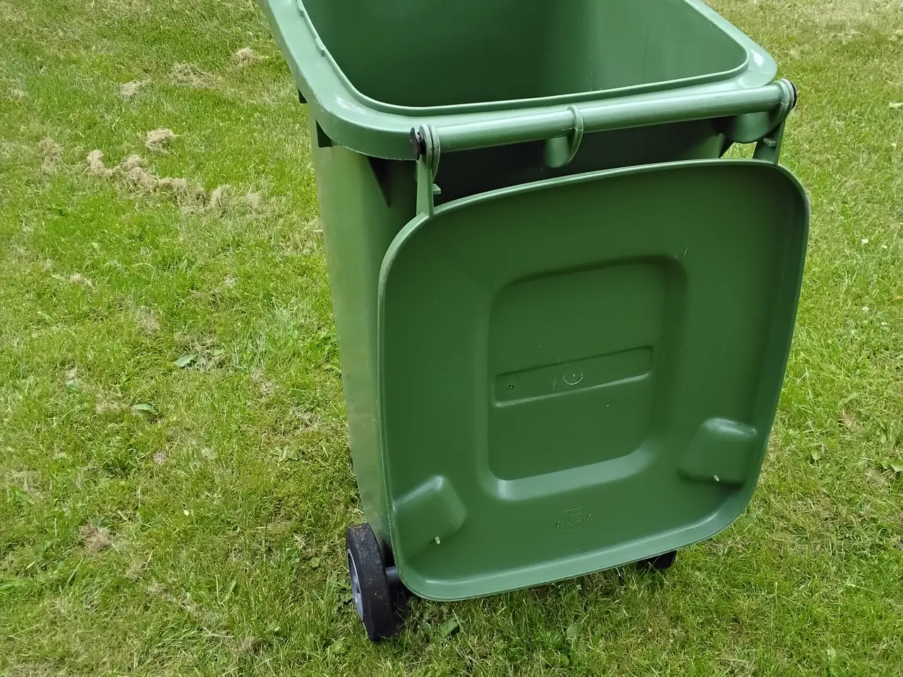 Billede 5 - SULO affaldsbeholder 240 liter til hus og have