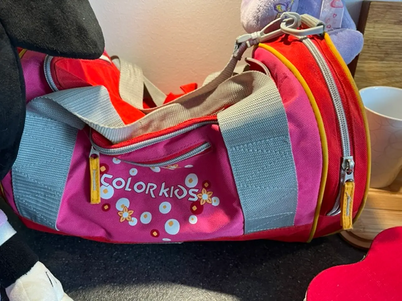 Billede 2 - Flot Color Kids sportstaske / weekendtaske