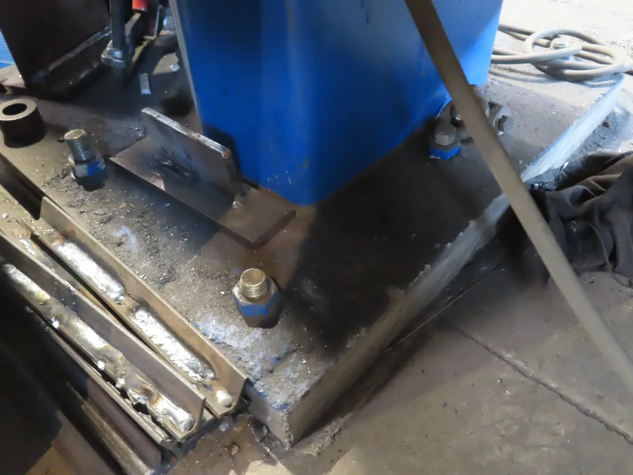 Billede 4 - Søjlesvingkran DEMAG 500 kg