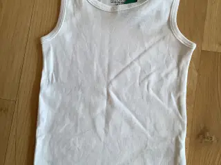 Hvid undertrøje/tanktop