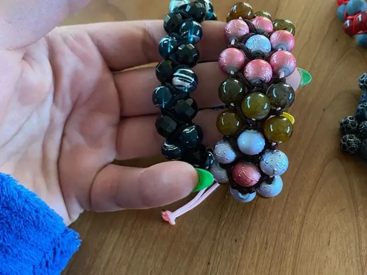 Billede 7 - Nye knyttede armbånd