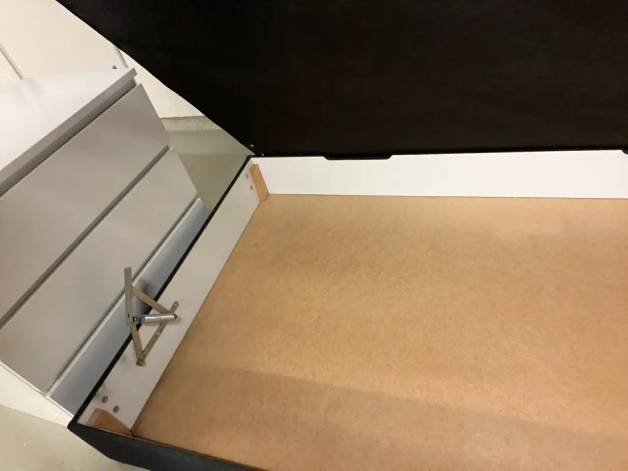 Billede 3 - Seng med opbevaring