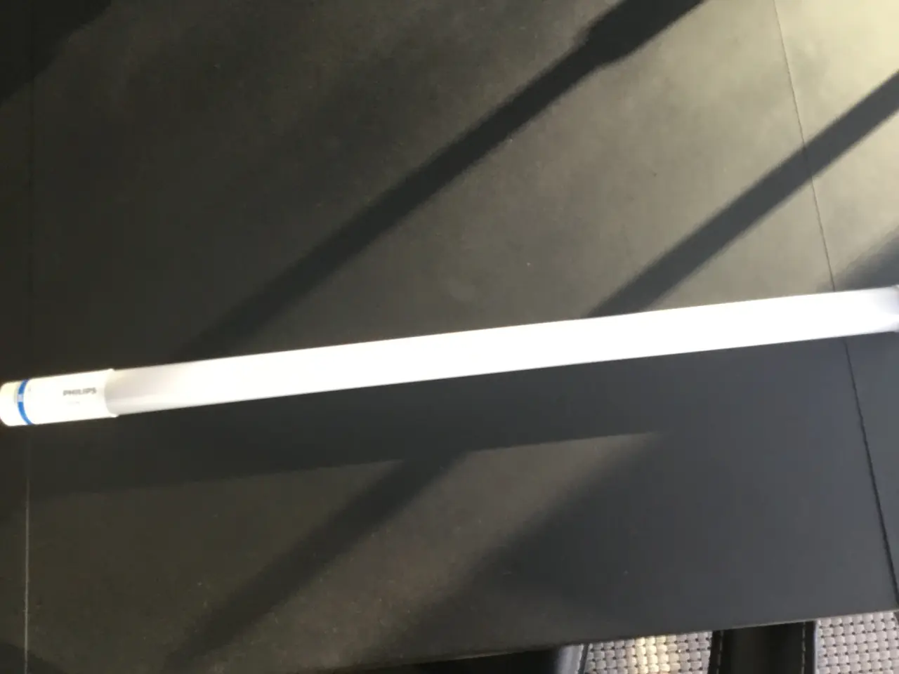 Billede 1 - Led neonrør 59cm 8watt 15 kr stk