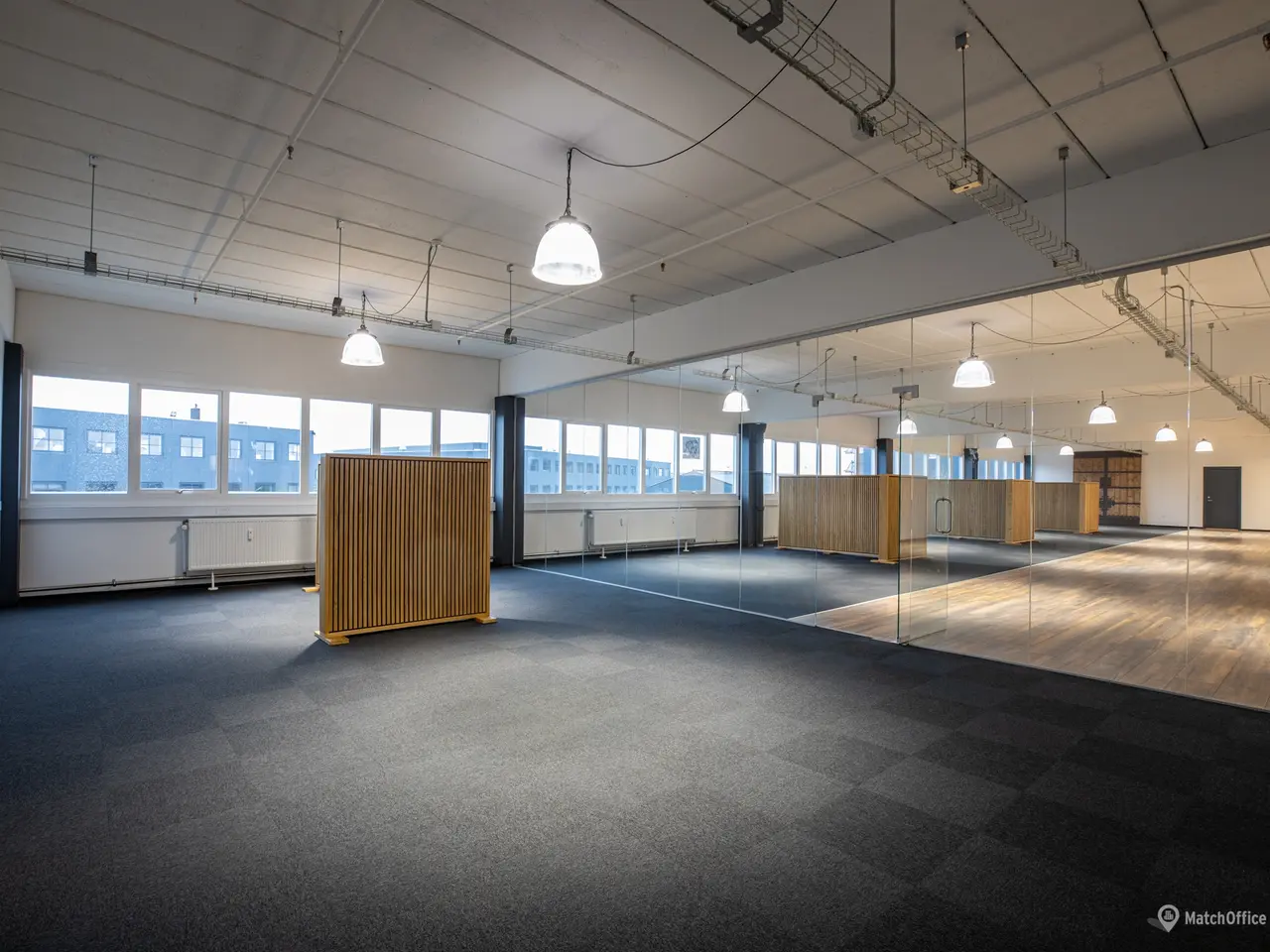 Billede 5 - 1501-39: Roholmsvej 10S, 1tv. - 525 m²