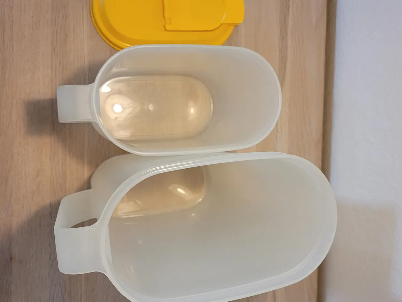 Billede 3 - Tupperware saftevands kander 2 stk.