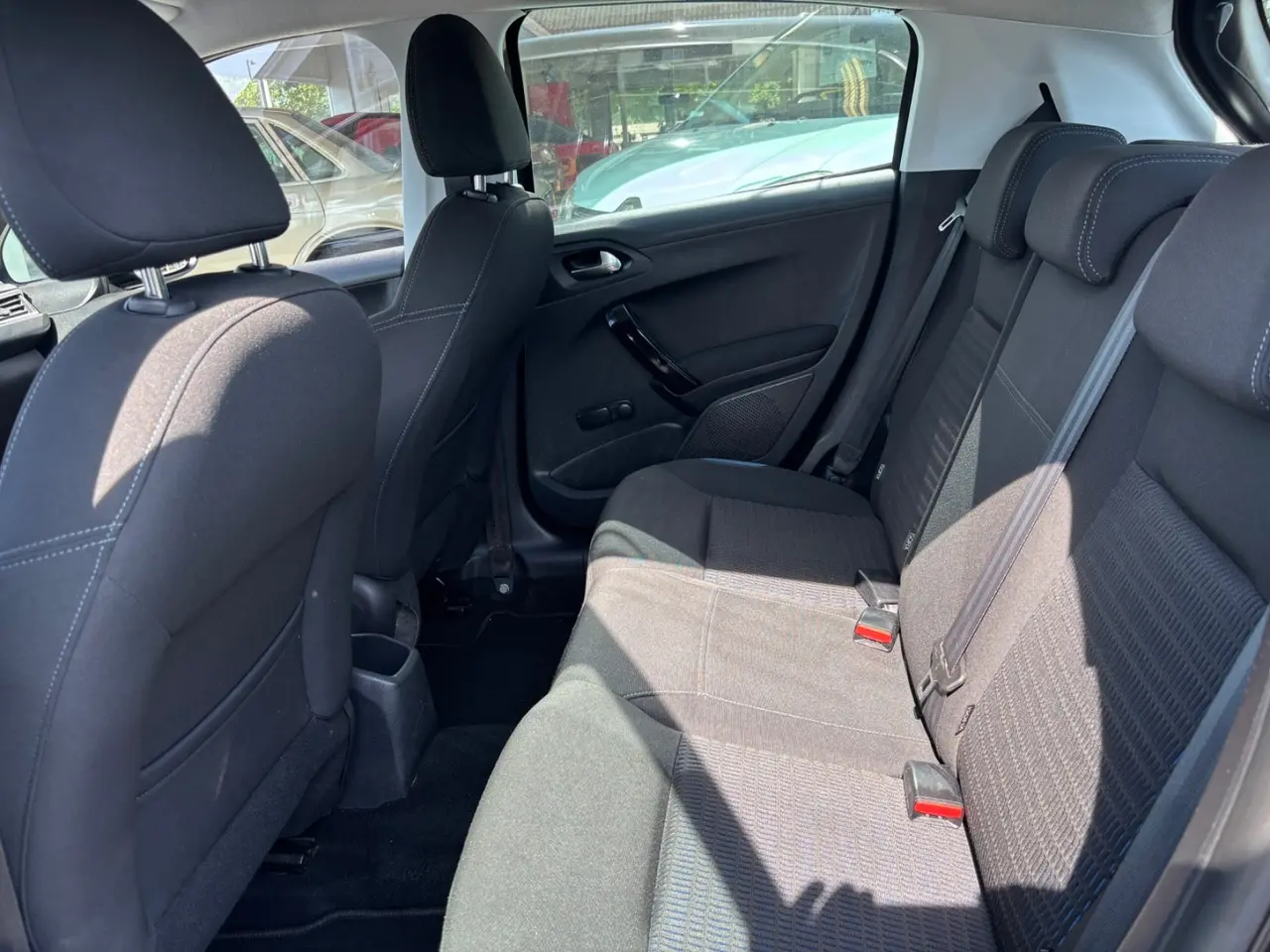 Billede 6 - Peugeot 208 1,6 e-HDi 92 Active