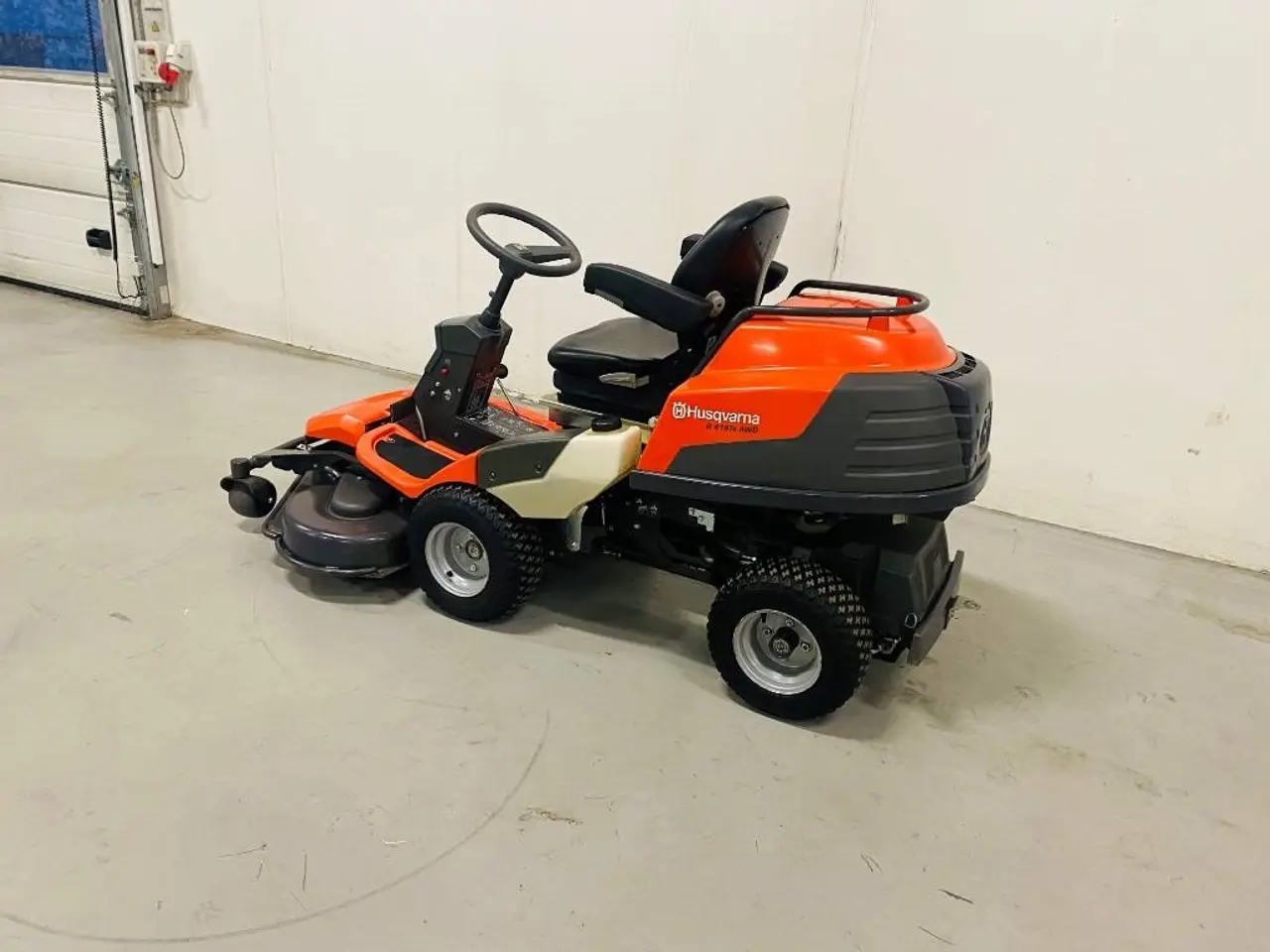 Billede 2 - Husqvarna R418Ts AWD
