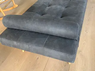 Daybed i blåt læder