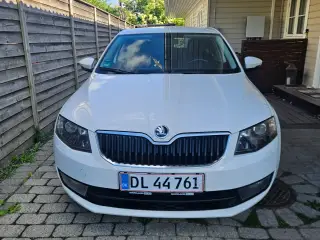 Skoda Octavia 1,6 TDi 110 Style DSG