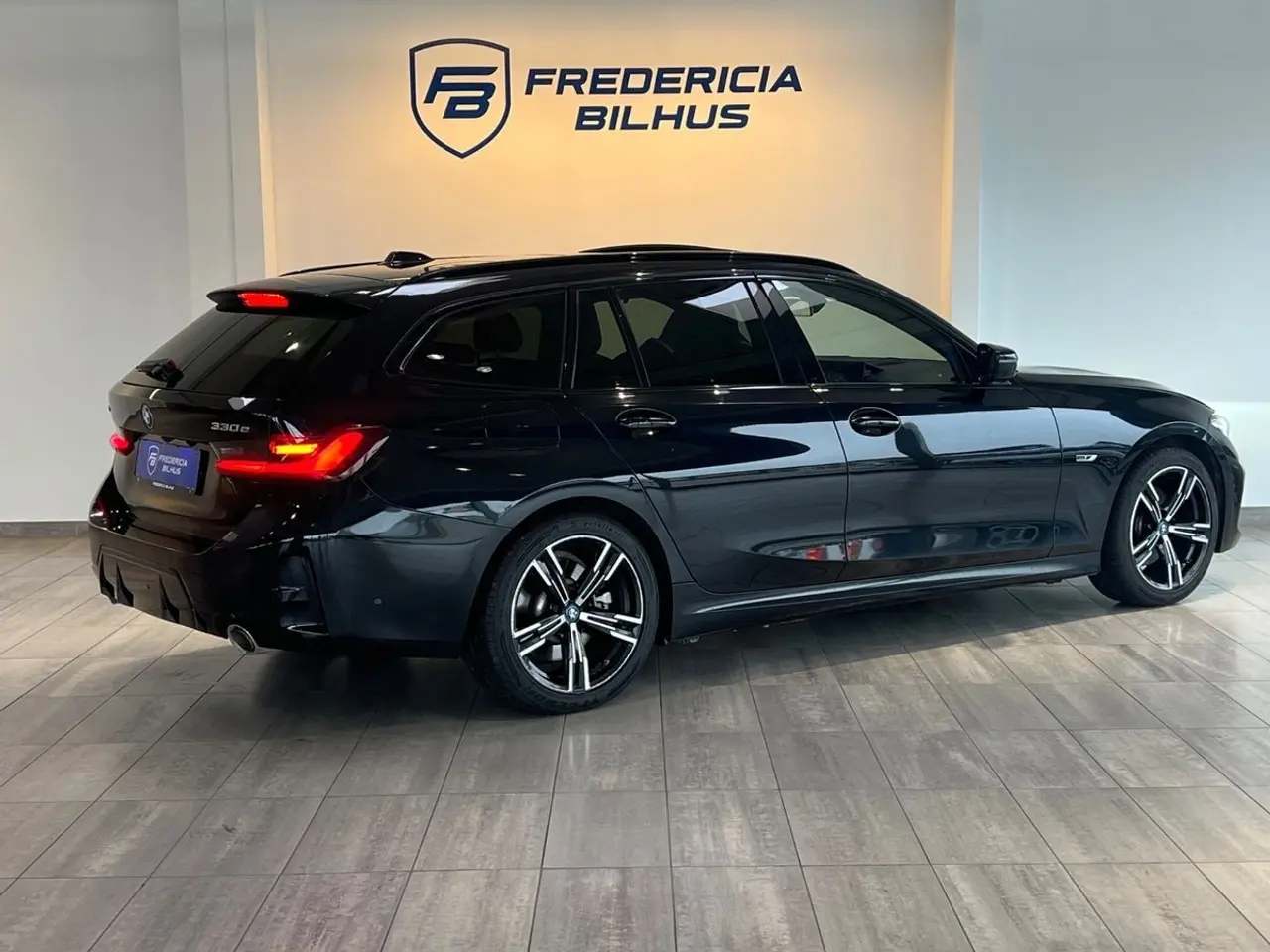 Billede 4 - BMW 330e 2,0 Touring M-Sport xDrive aut.