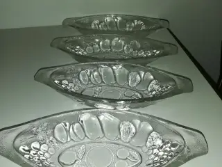 Glas assietter