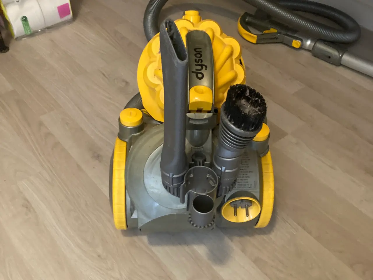 Billede 4 - Posefri støvsuger fra Dyson