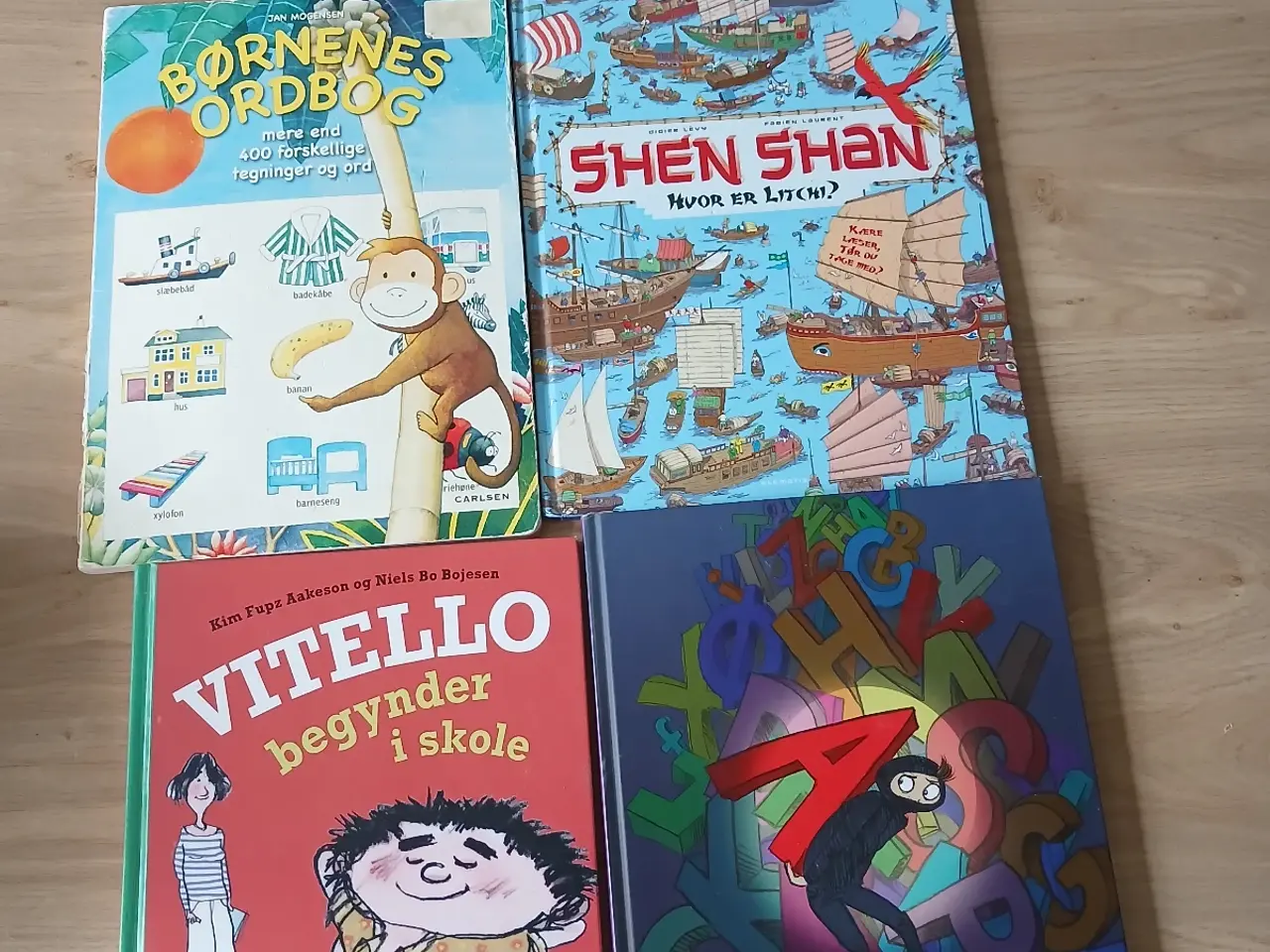 Billede 1 - 4 børne bøger