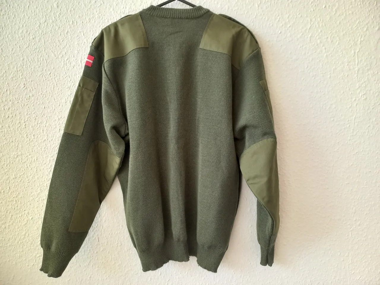 Billede 2 - Pullover M/98 – str. L – ny/ubrugt - Militær